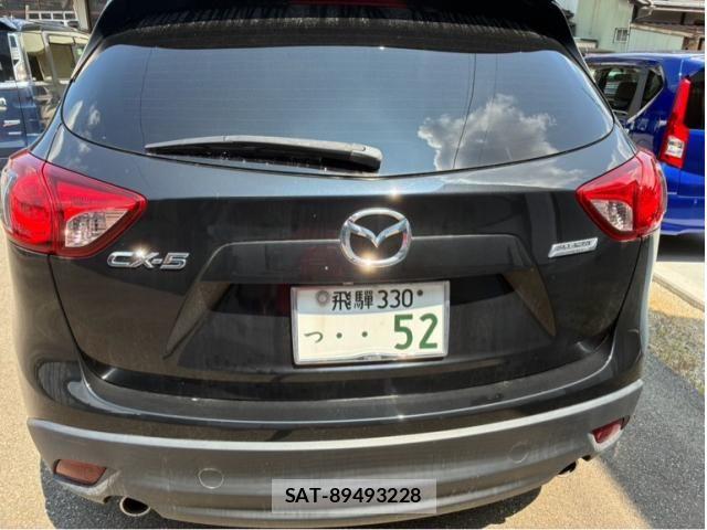 Mazda CX-5 2012-03 8741557-3