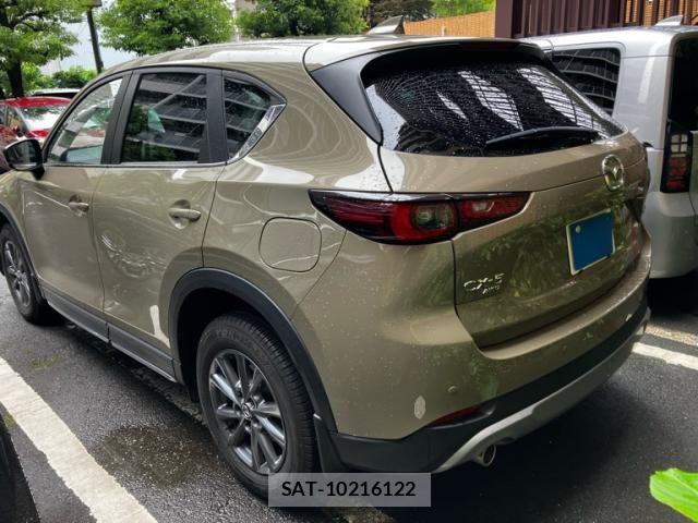 Mazda CX-5 2022-11 8779942-3