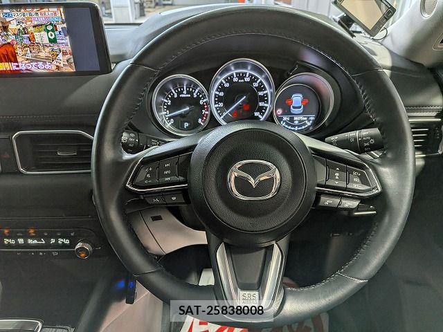 Mazda CX-5 2018-03 8795700-5