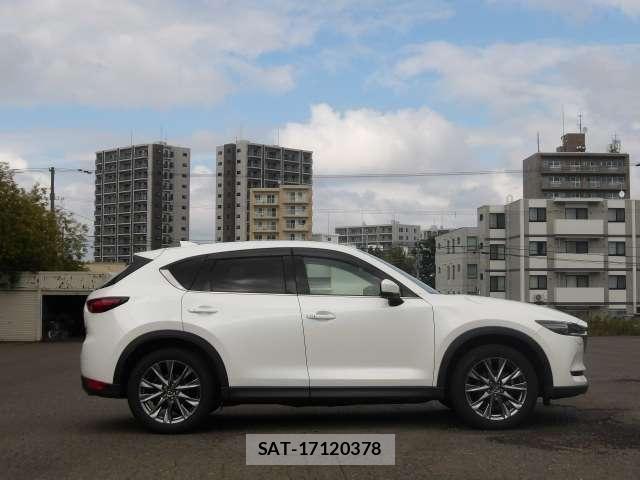 Mazda CX-5 2019-09 8828567-25