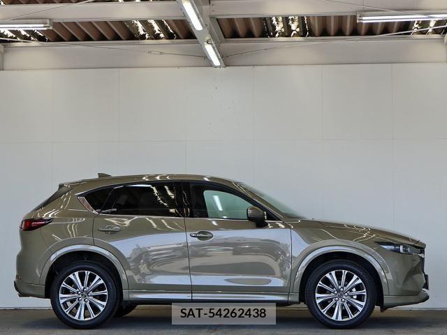 Mazda CX-5 2023-01 8828566-11
