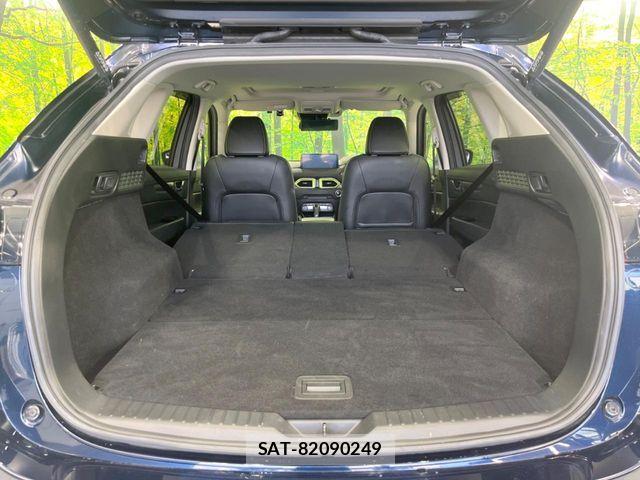 Mazda CX-5 2022-02 8848641-9