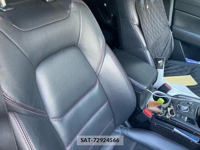 Mazda CX-5 2022-04 8848642-9