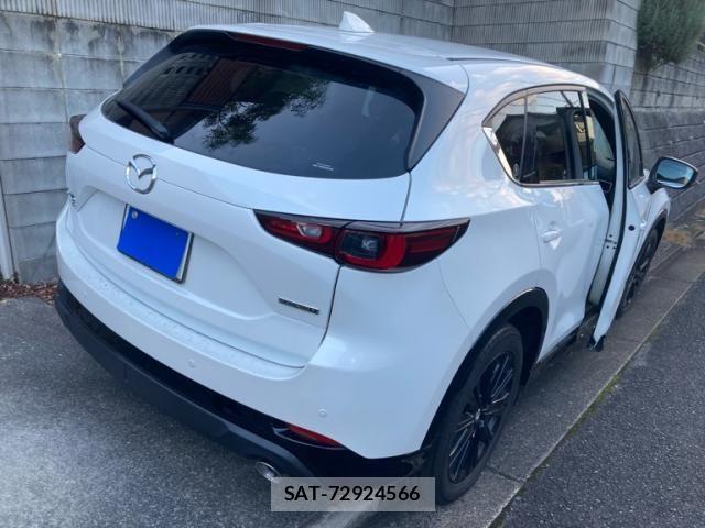 Mazda CX-5 2022-04 8848642-2
