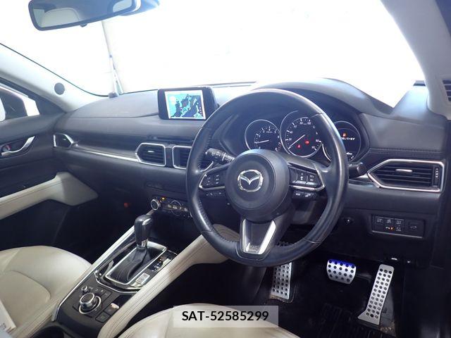 Mazda CX-5 2017-06 8870771-1