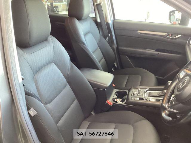 Mazda CX-5 2017-09 8883497-6