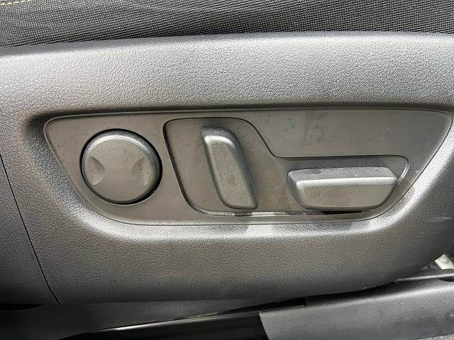Mazda CX-60 2023-02 470479-8