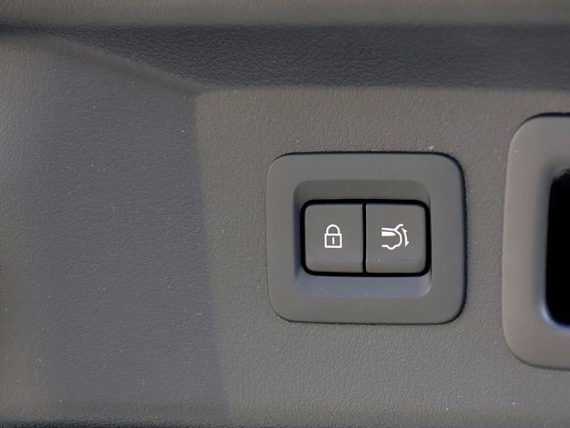 Mazda CX-60 2023-03 483450-27