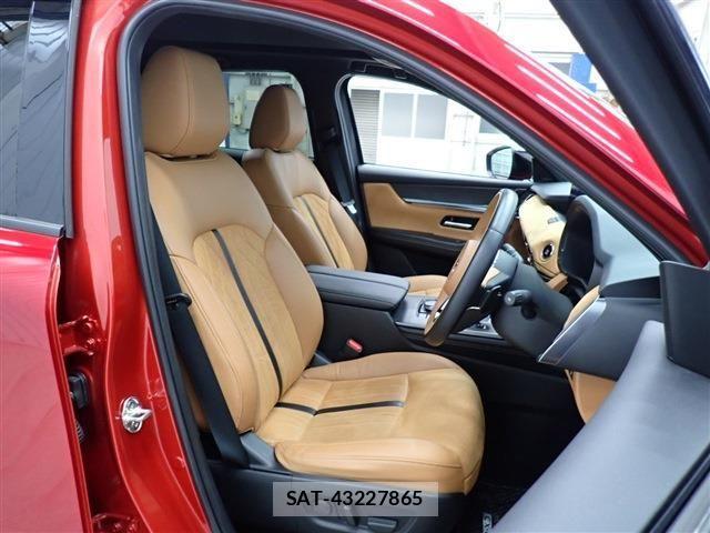 Mazda CX-60 2023-04 781162-23