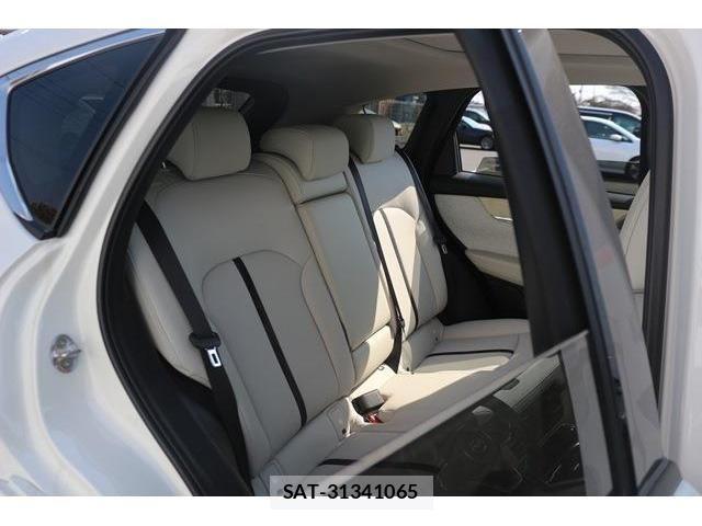 Mazda CX-60 2022-10 833173-14