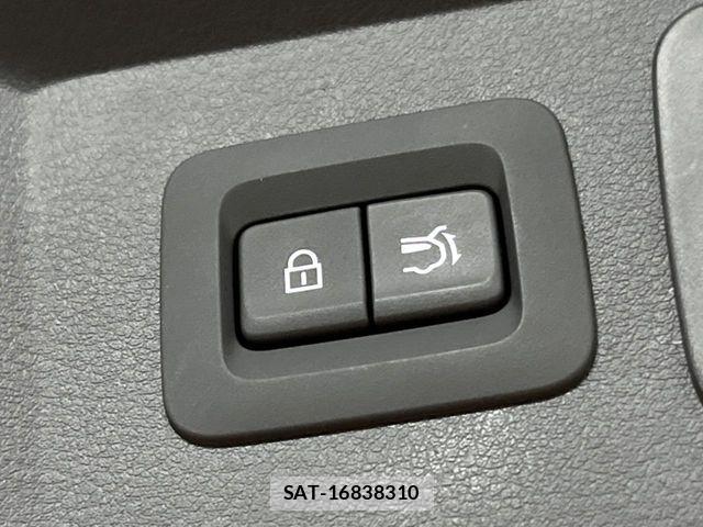 Mazda CX-60 2023-02 1137369-10