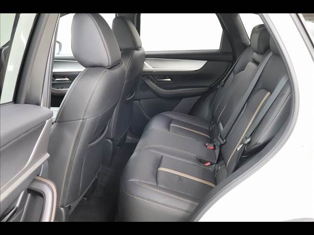 Mazda CX-60 2023-01 1544239-12