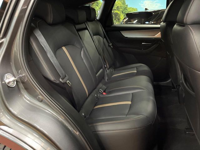 Mazda CX-60 2022-10 1544229-9
