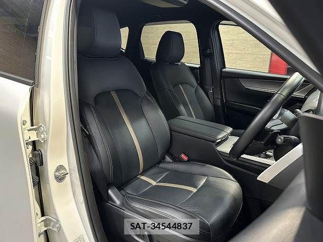 Mazda CX-60 2022-11 4138937-8