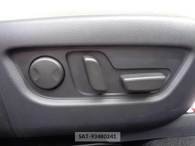 Mazda CX-60 2023-05 6011423-11