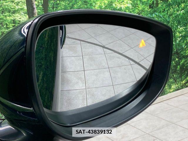 Mazda CX-60 2023-04 6011411-6