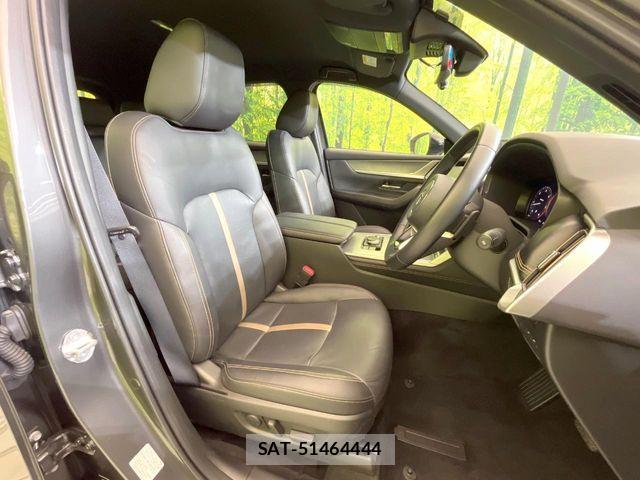 Mazda CX-60 2022-11 6671058-7