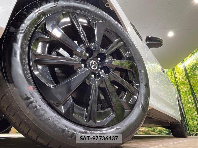 Mazda CX-60 2022-10 6675577-12