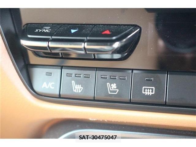 Mazda CX-60 2023-07 6682627-23