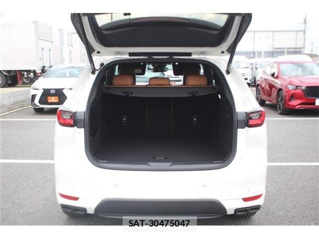 Mazda CX-60 2023-07 6682627-29