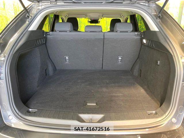 Mazda CX-60 2023-06 6751205-9