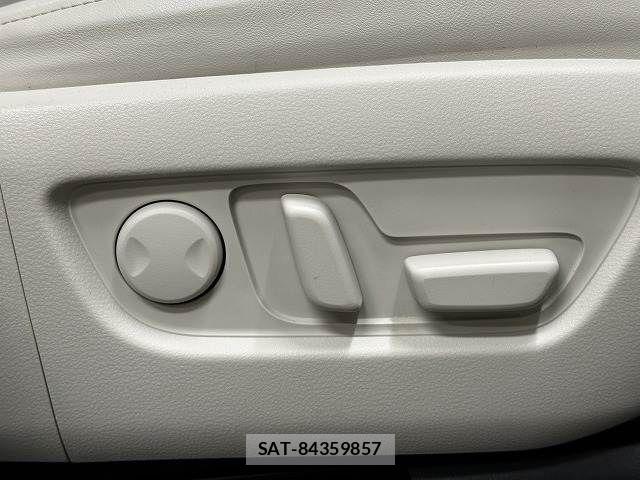 Mazda CX-60 2023-07 6814542-13