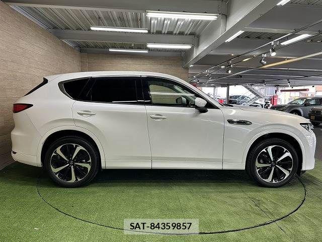 Mazda CX-60 2023-07 6814542-17