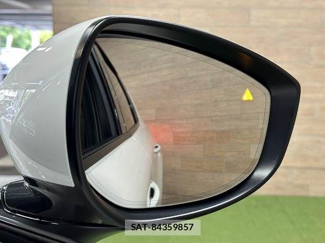 Mazda CX-60 2023-07 6814542-7