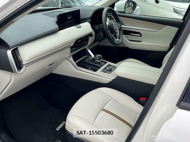 Mazda CX-60 2023-11 6814544-18