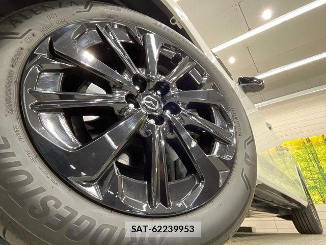 Mazda CX-60 2022-10 6814547-12