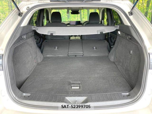 Mazda CX-60 2023-01 6814556-9