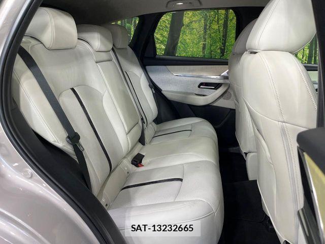 Mazda CX-60 2022-10 7020306-9