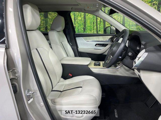 Mazda CX-60 2022-10 7020306-8