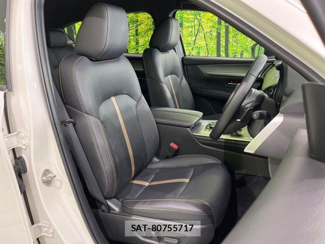 Mazda CX-60 2022-10 7020305-8