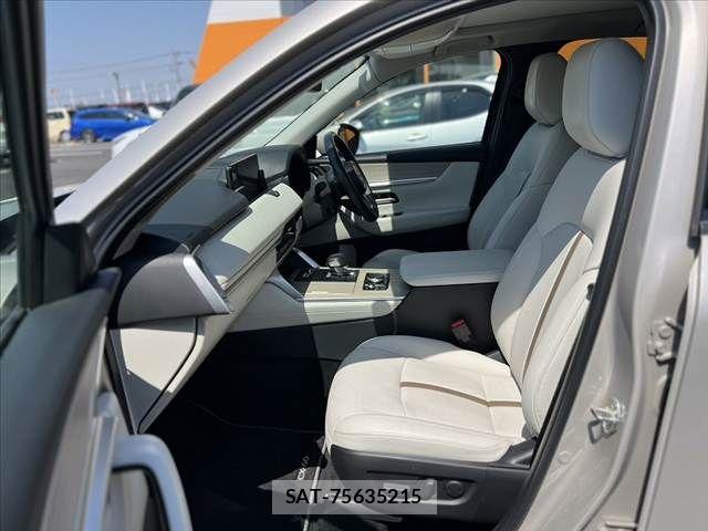 Mazda CX-60 2023-01 7058158-17