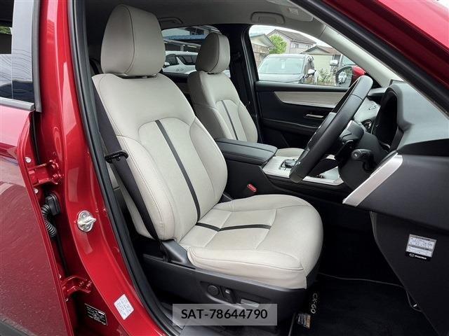 Mazda CX-60 2023-12 7058161-14
