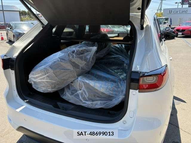 Mazda CX-60 2023-07 7058151-17