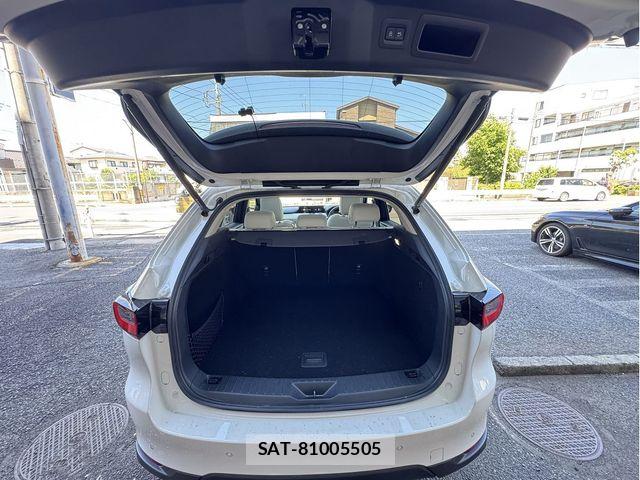 Mazda CX-60 2024-12 7217045-10