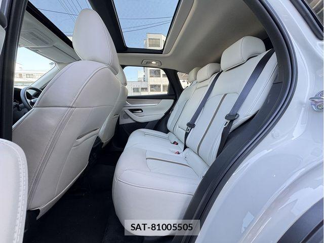 Mazda CX-60 2024-12 7217045-11