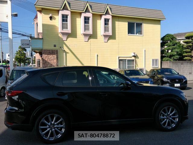 Mazda CX-60 2024-10 7217048-9