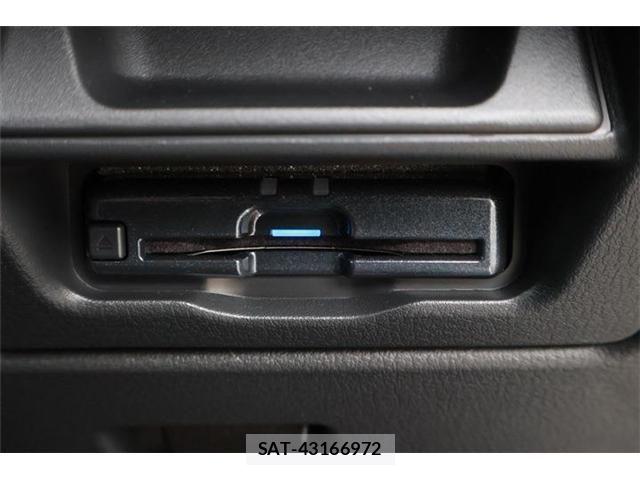 Mazda CX-60 2025-04 7217053-5