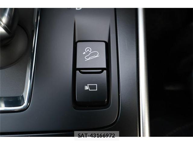 Mazda CX-60 2025-04 7217053-8