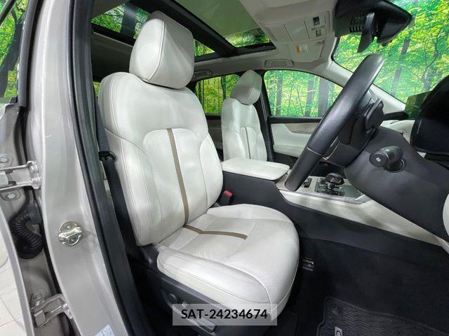 Mazda CX-60 2023-07 7217040-8