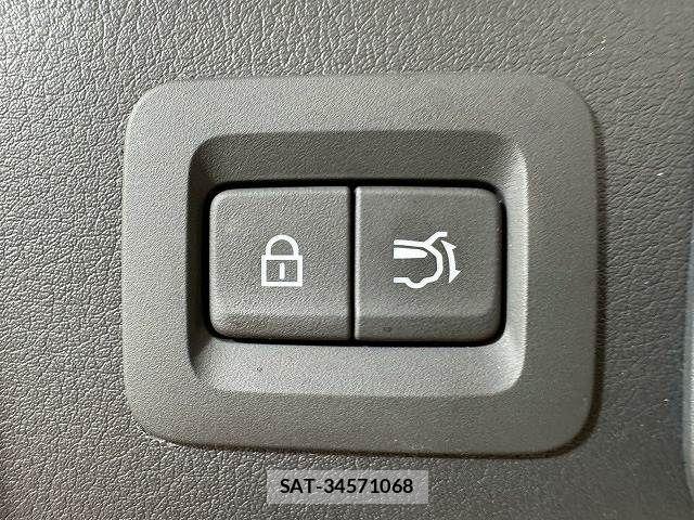 Mazda CX-60 2022-11 7250410-10