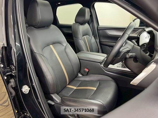 Mazda CX-60 2022-11 7250410-4