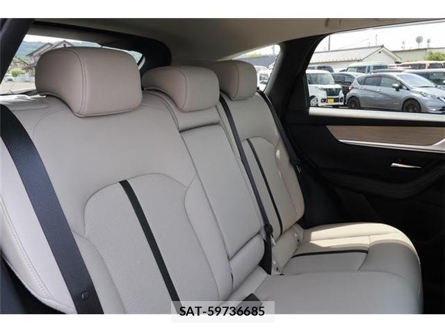 Mazda CX-60 2023-06 7250414-12