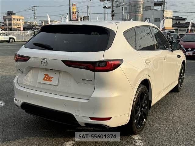 Mazda CX-60 2022-10 7326554-12