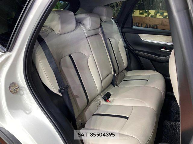 Mazda CX-60 2023-10 7357448-8