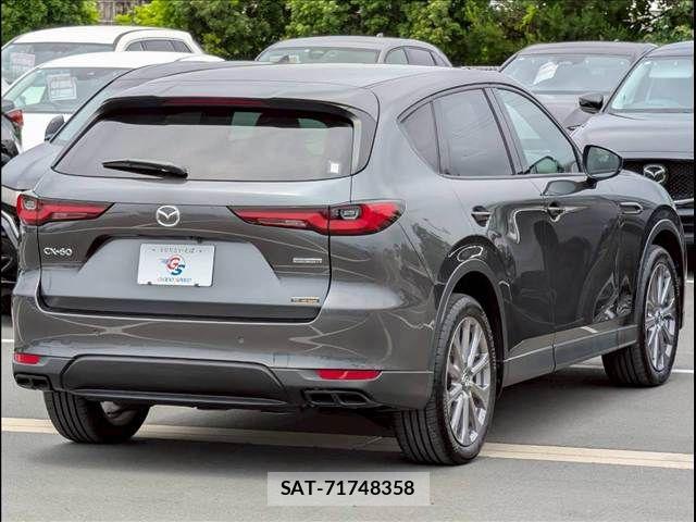 Mazda CX-60 2023-04 7357445-16