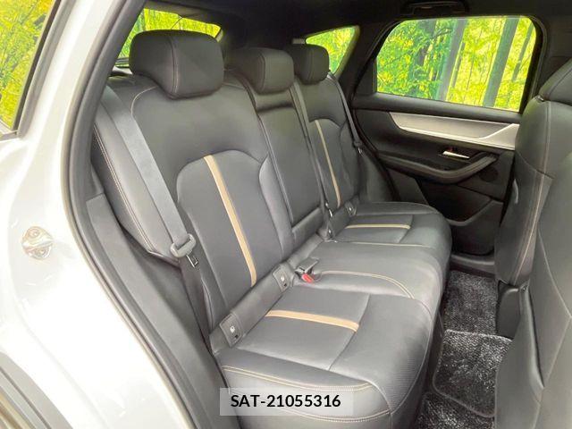 Mazda CX-60 2023-06 7391814-8
